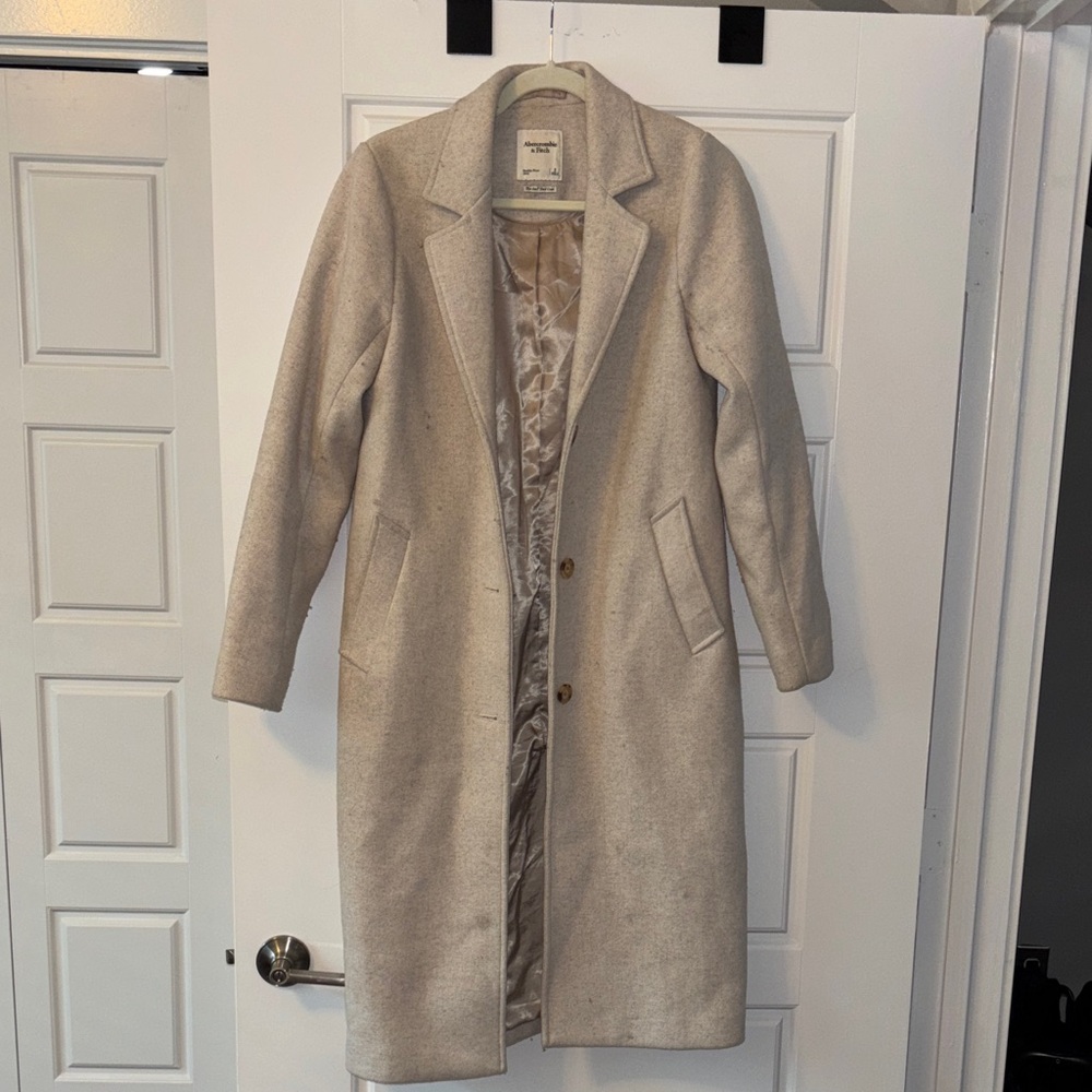Abercrombie & Fitch The Dad Coat Cream Taupe Trench Coat